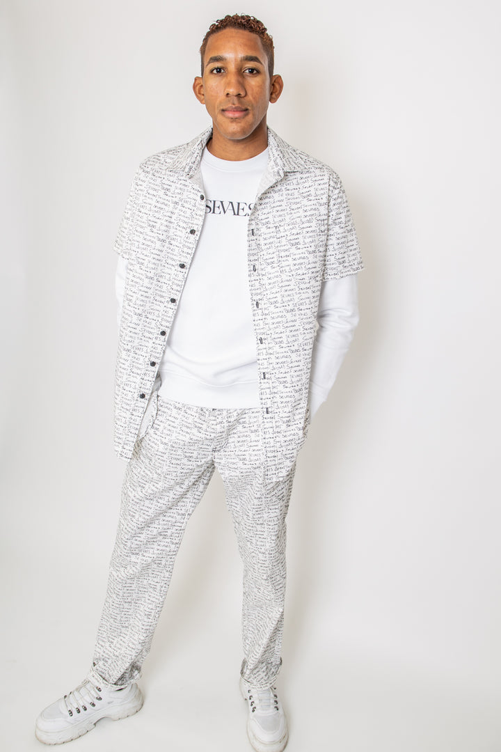 Sevaes print heren pantalon, overhemd en t-shirt