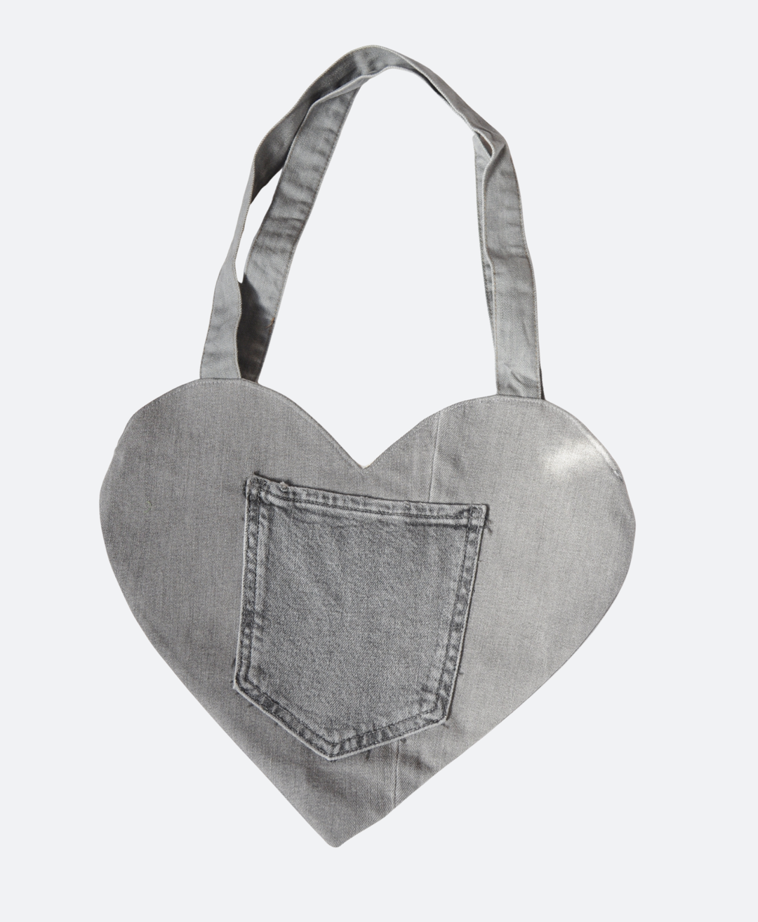 Grijze upcycled denim Heartbag van Sevaes met kontzak