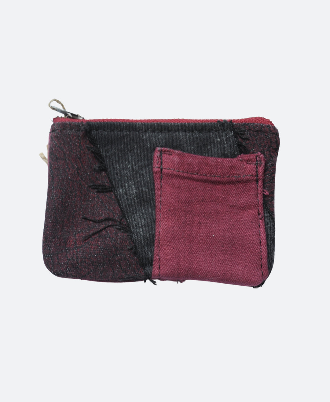 Voorkant - Bordeauxrode en zwarte handgemaakte portemonnee van upcycled denim – duurzaam accessoire - Sevaes