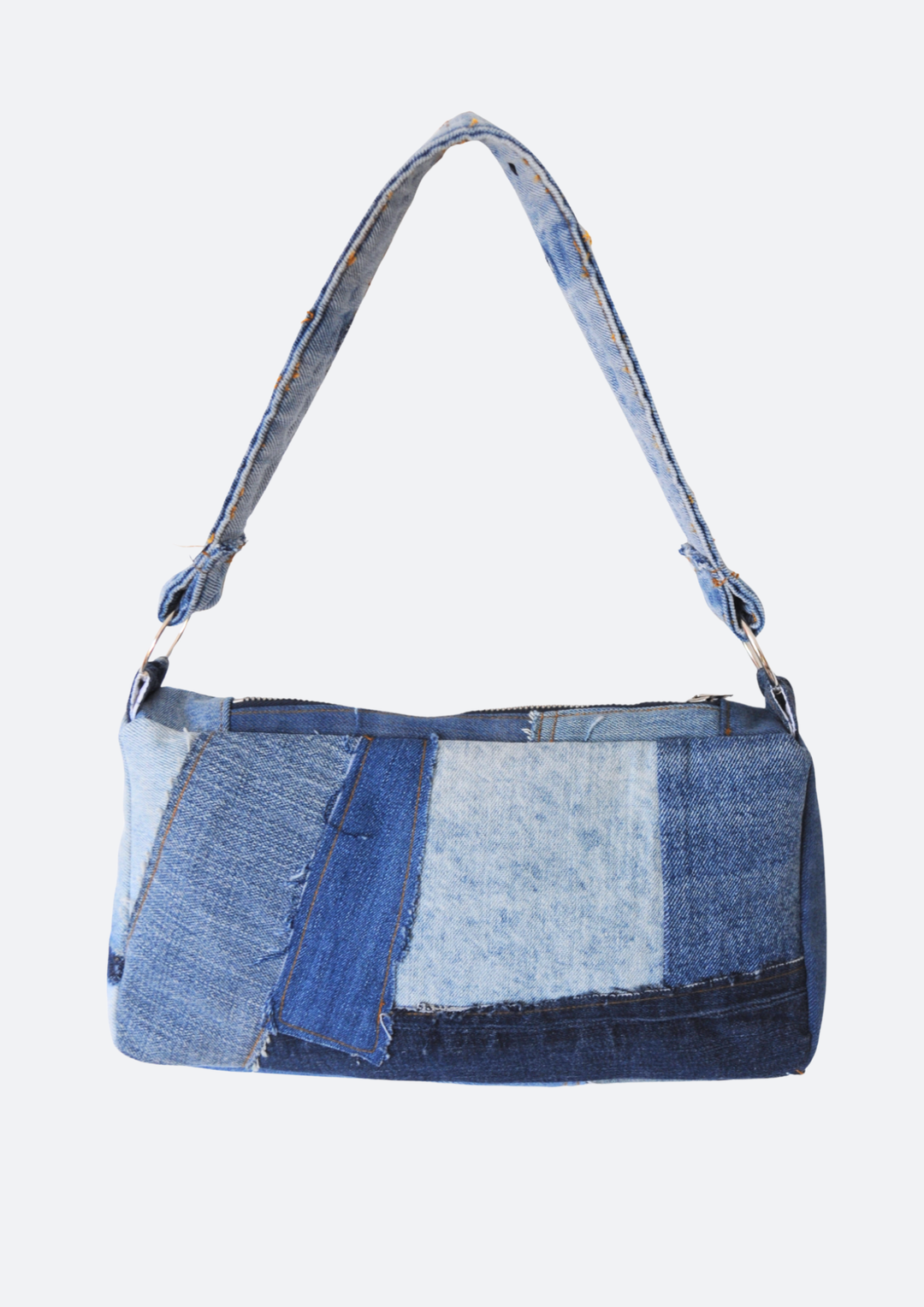 Voorkant - Distressed Patchwork Denim 90s Bag - handgemaakt in Rotterdam - schoudertas van reststofjes jeans