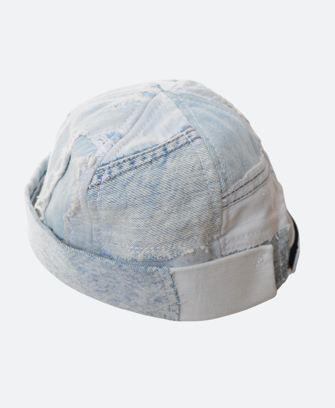 Zikant Upcycled Licht blauwe Dockers pet - Handgemaakt in Rotterdam door Sevaes